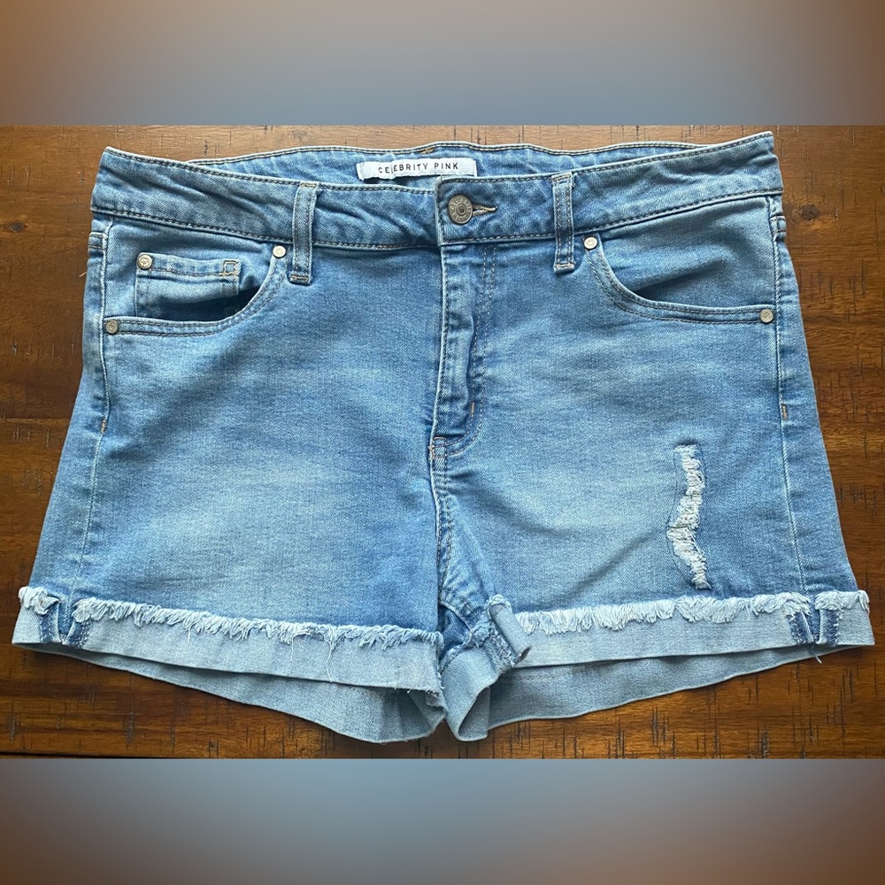 •GUC•Celebrity Pink Denim Shorts